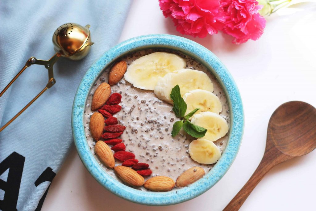 Banana Oatmeal - Breakfast Ideas without Eggs